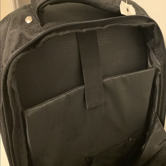 SNAP-ON  BRAND , BACKPACK .. BRAND NEW 🎒 - Picture 4 of 8